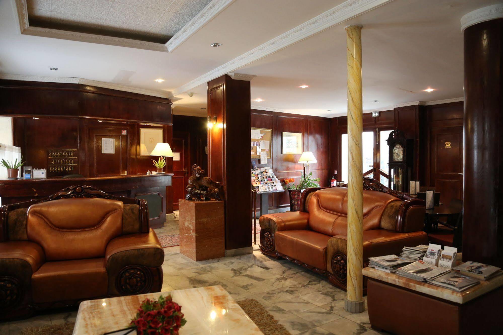Hotel Princesse Isabelle Puteaux Zewnętrze zdjęcie