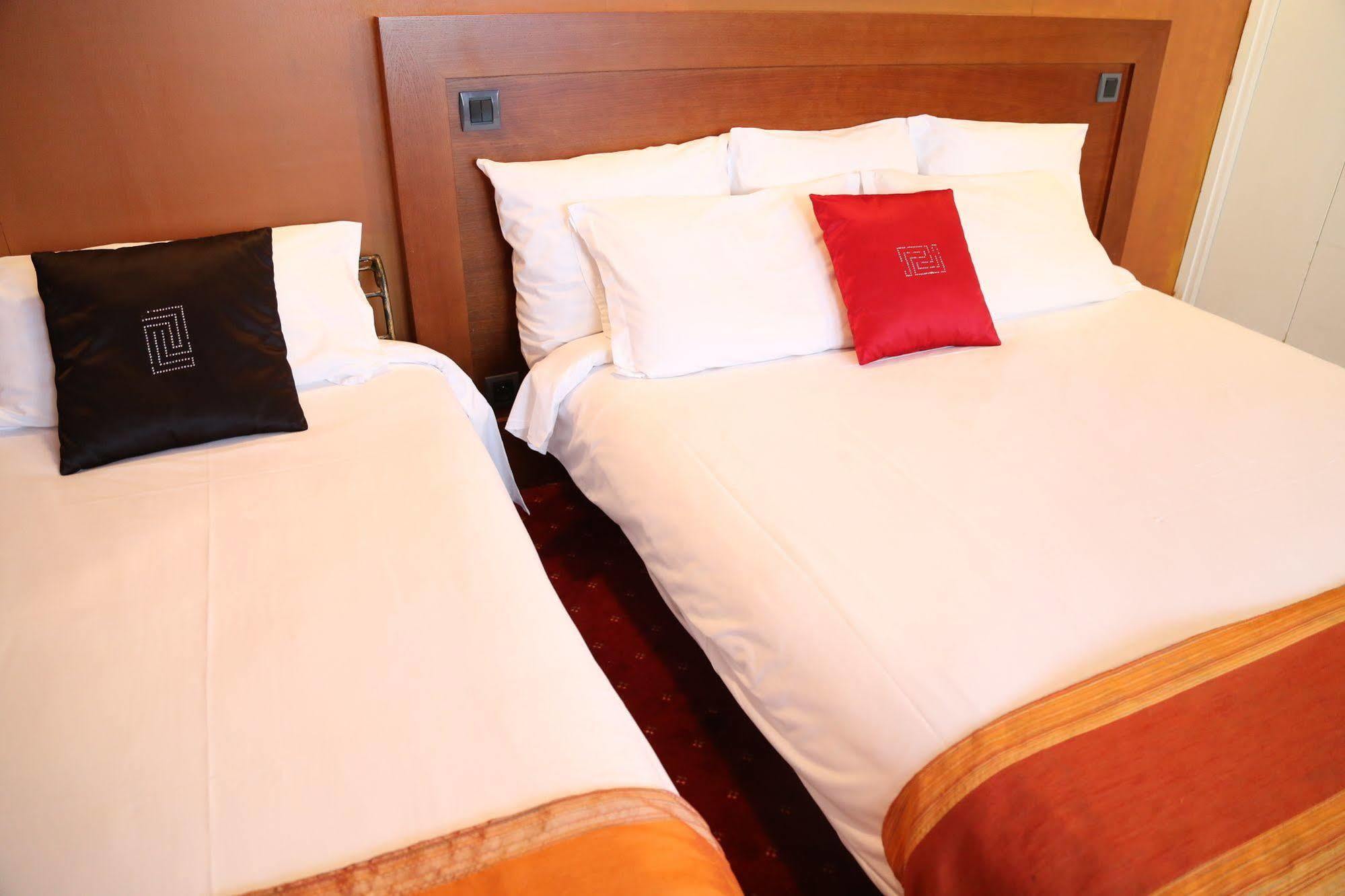 Hotel Princesse Isabelle Puteaux Zewnętrze zdjęcie