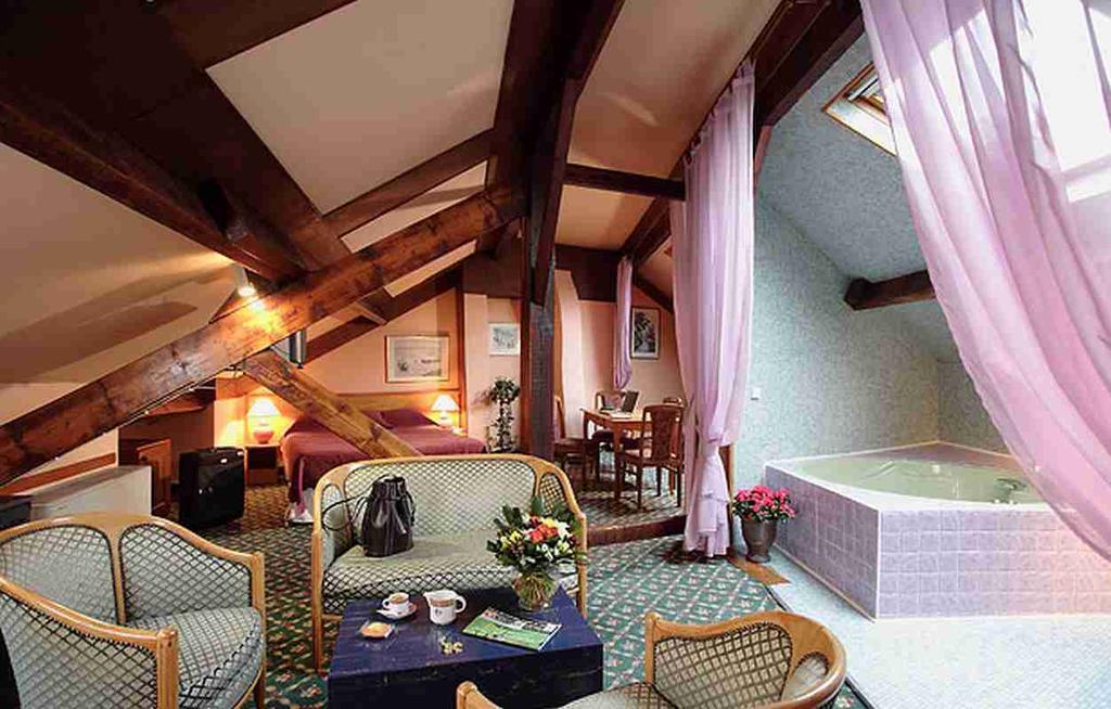 Hotel Princesse Isabelle Puteaux Zewnętrze zdjęcie